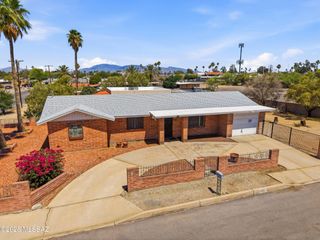 1156 N Belvedere Avenue, Tucson, AZ 85712
