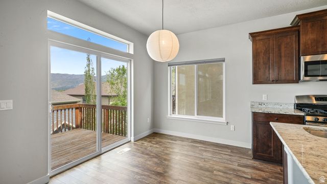 203 E RIDGELINE WAY, North Salt Lake, UT 84054