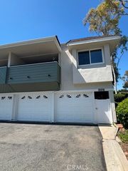 22275 Caminito Tecate, Laguna Hills, CA 92653