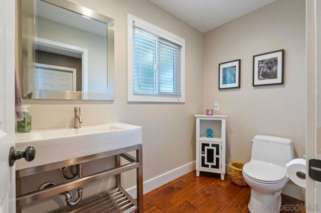 17924 Saint Andrews Dr, Poway, CA 92064