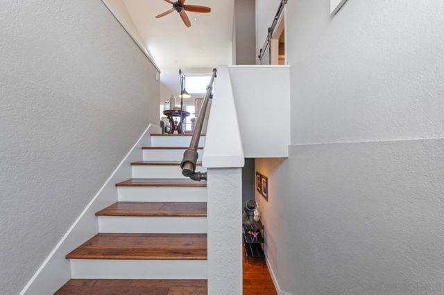 17924 Saint Andrews Dr, Poway, CA 92064