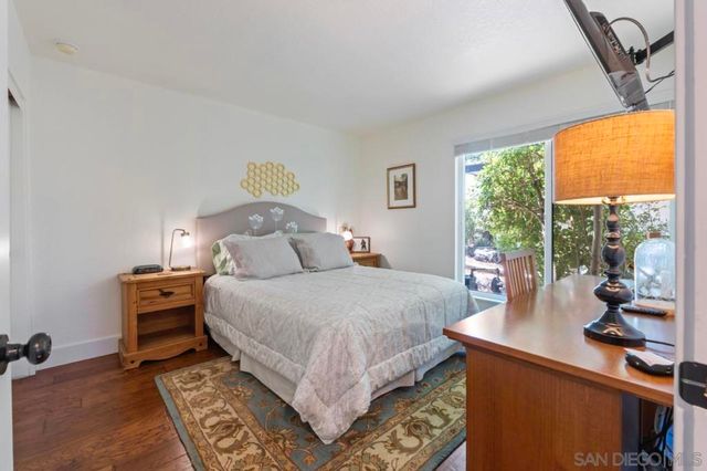 17924 Saint Andrews Dr, Poway, CA 92064