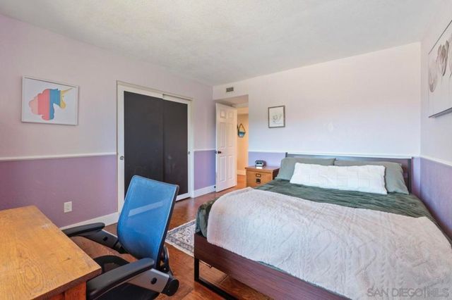 17924 Saint Andrews Dr, Poway, CA 92064