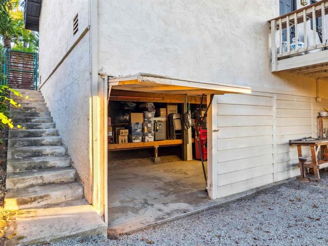 17924 Saint Andrews Dr, Poway, CA 92064