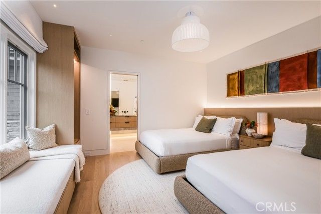 1 Stickley Drive, Laguna Beach, CA 92651