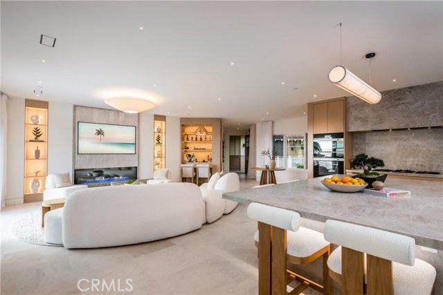 1 Stickley Drive, Laguna Beach, CA 92651