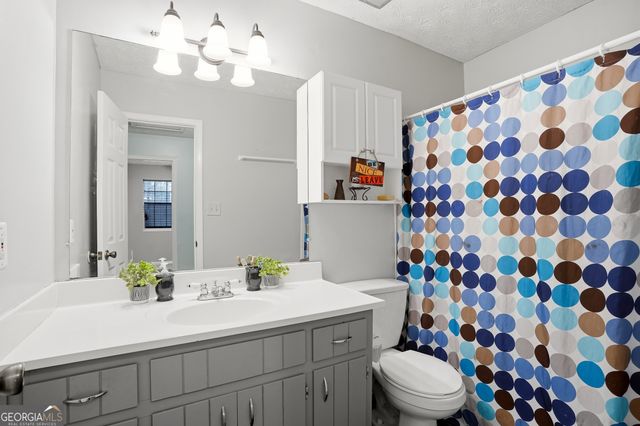 2932 Old South Drive, Jonesboro, GA 30236