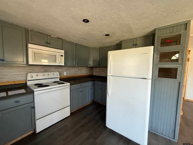 1860 San Saba, Bullard, TX 75757