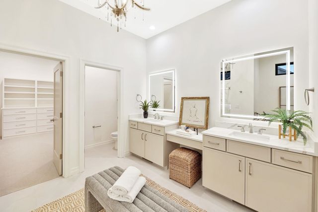 3346 N Bedford Ct, Wichita, KS 67226