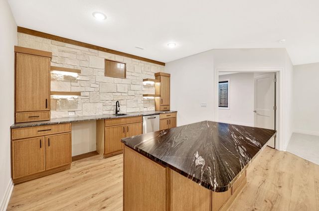 3346 N Bedford Ct, Wichita, KS 67226