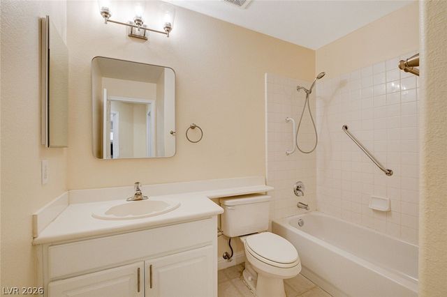 432 Staghorn Pass Avenue, Las Vegas, NV 89183