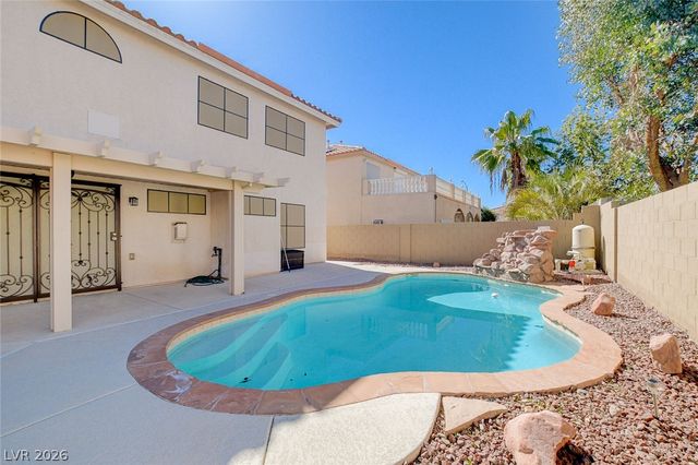 432 Staghorn Pass Avenue, Las Vegas, NV 89183