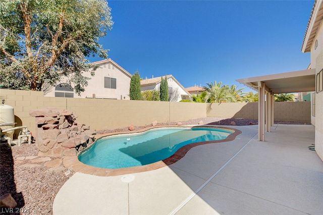 432 Staghorn Pass Avenue, Las Vegas, NV 89183