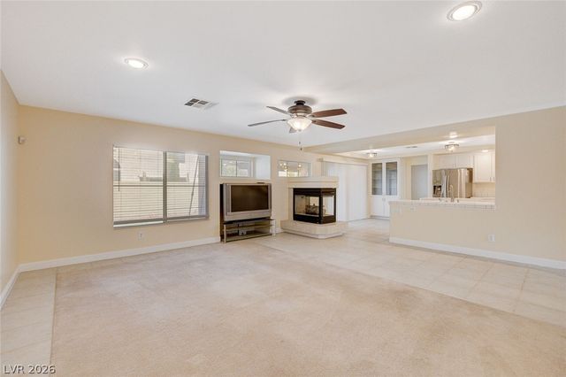 432 Staghorn Pass Avenue, Las Vegas, NV 89183
