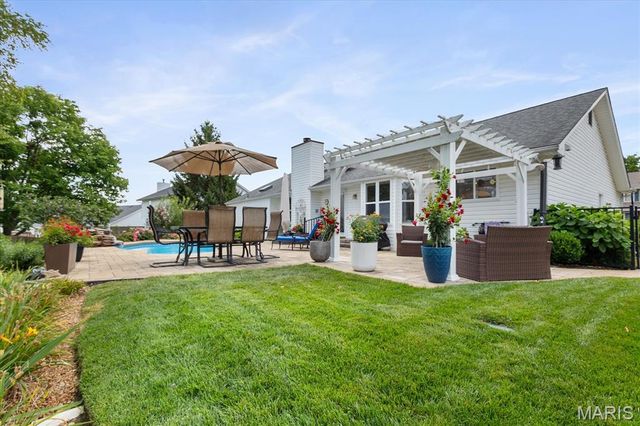 2110 Autumn Wood Drive, St Charles, MO 63303