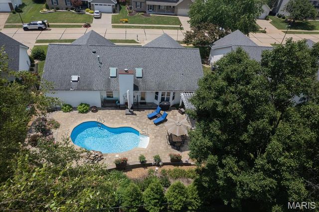 2110 Autumn Wood Drive, St Charles, MO 63303