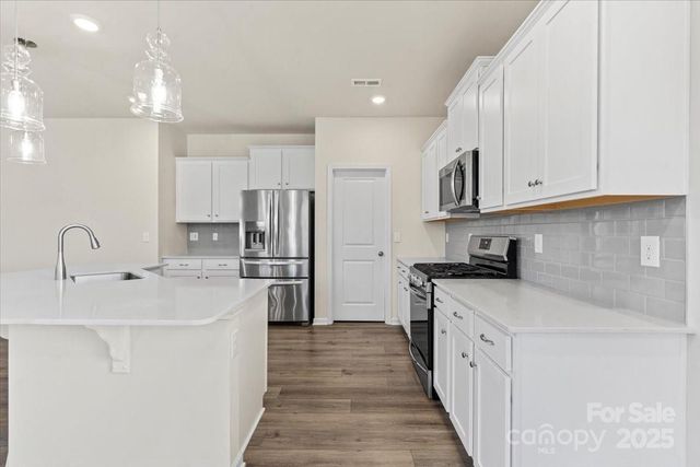 5789 Oak Branch Circle, Maiden, NC 28650