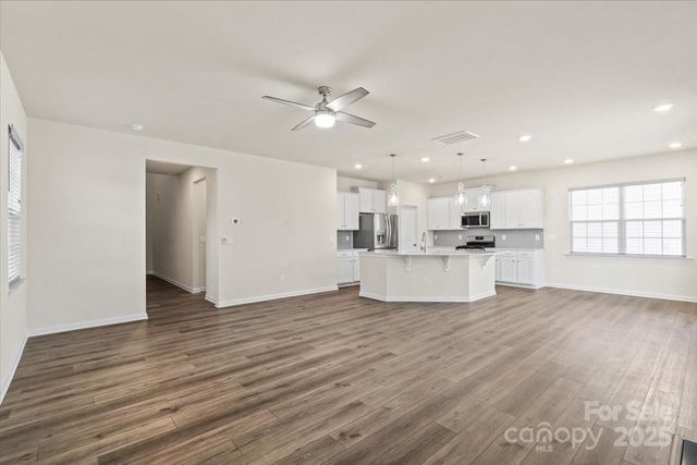 5789 Oak Branch Circle, Maiden, NC 28650