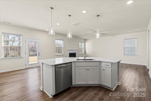 5789 Oak Branch Circle, Maiden, NC 28650