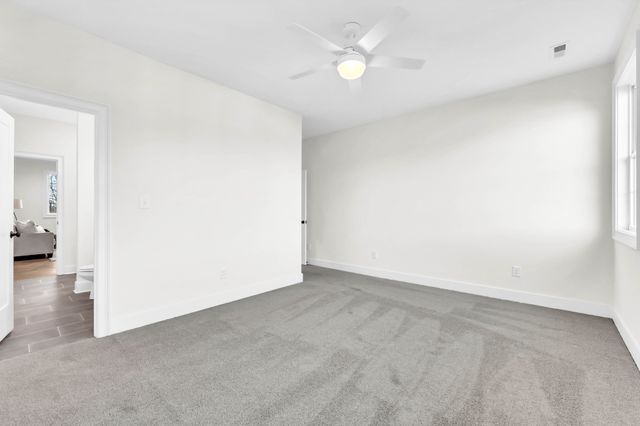 867 Shady Bluff Trl, Clarksville, TN 37043