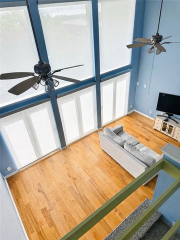 3402 Ocean Dr 4, Corpus Christi, TX 78411