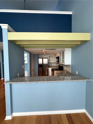 3402 Ocean Dr 4, Corpus Christi, TX 78411