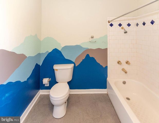 1216 W PRATT ST, Baltimore, MD 21223