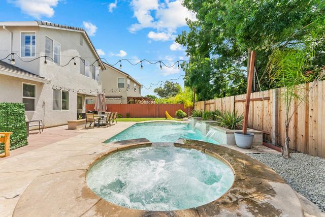 4716 Brabant Way, Elk Grove, CA 95757