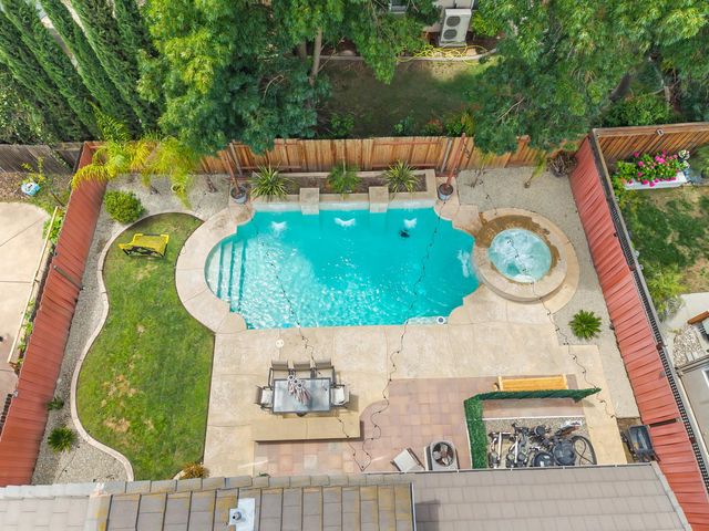 4716 Brabant Way, Elk Grove, CA 95757