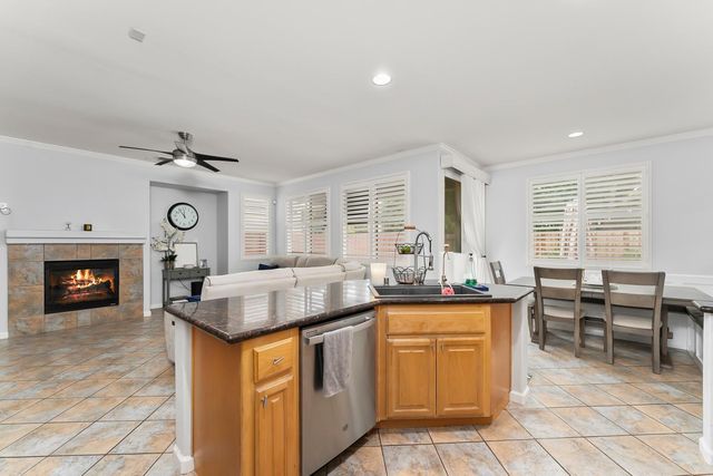 4716 Brabant Way, Elk Grove, CA 95757