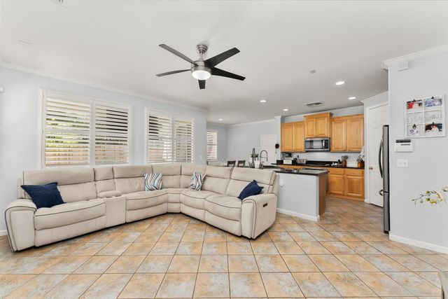 4716 Brabant Way, Elk Grove, CA 95757