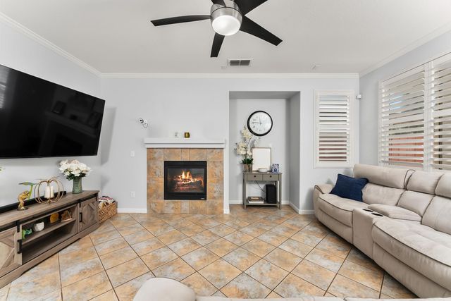 4716 Brabant Way, Elk Grove, CA 95757