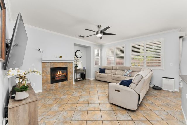 4716 Brabant Way, Elk Grove, CA 95757