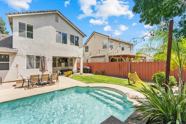 4716 Brabant Way, Elk Grove, CA 95757