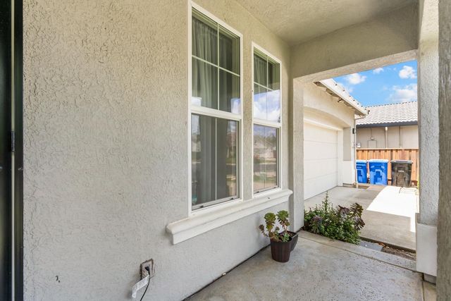4716 Brabant Way, Elk Grove, CA 95757