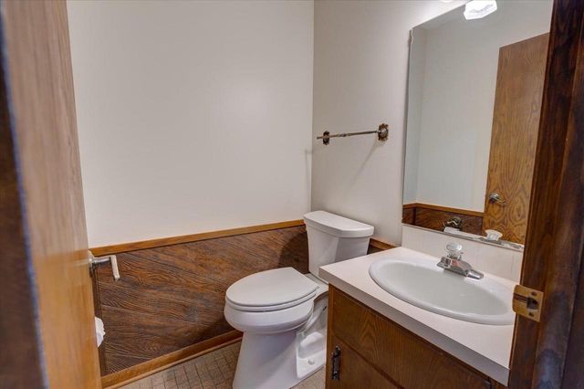 2780 Marledge Street, Fitchburg, WI 53711