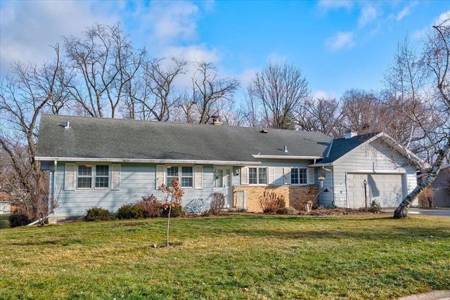 2780 Marledge Street, Fitchburg, WI 53711