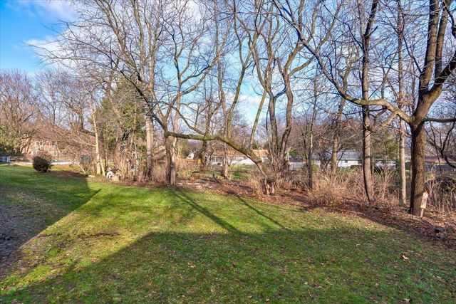 2780 Marledge Street, Fitchburg, WI 53711