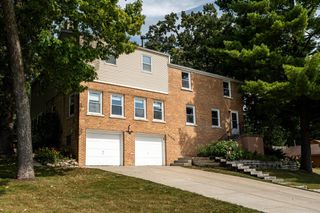 30050 Greenleaf DRIVE, Burlington, WI 53105
