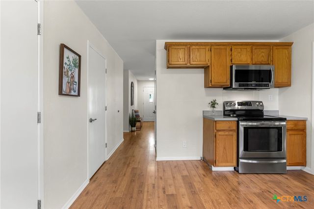 2002 E Young Avenue, Temple, TX 76501