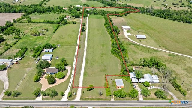 2002 E Young Avenue, Temple, TX 76501