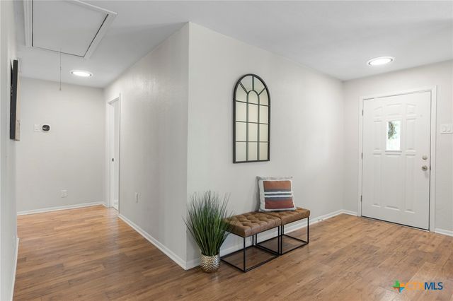 2002 E Young Avenue, Temple, TX 76501