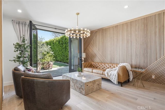 1852 6th, Manhattan Beach, CA 90266