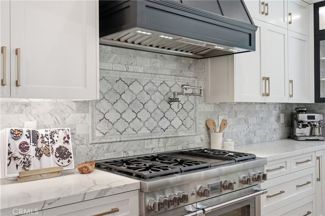 1852 6th, Manhattan Beach, CA 90266