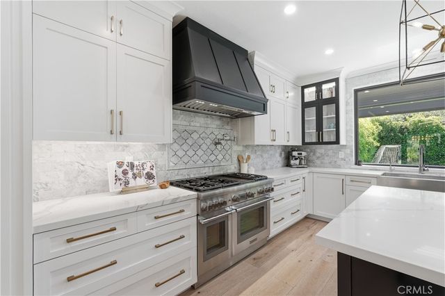 1852 6th, Manhattan Beach, CA 90266