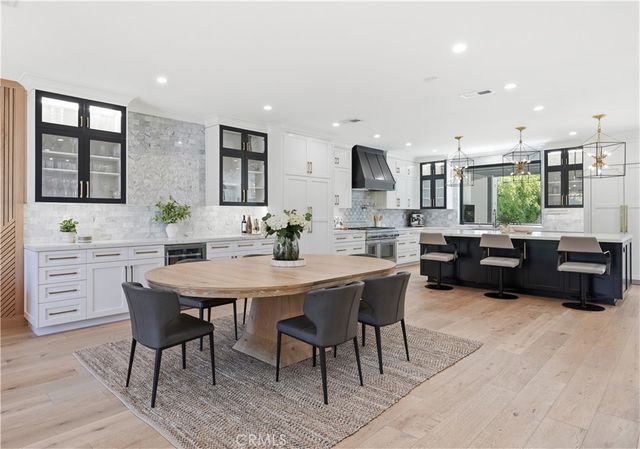 1852 6th, Manhattan Beach, CA 90266