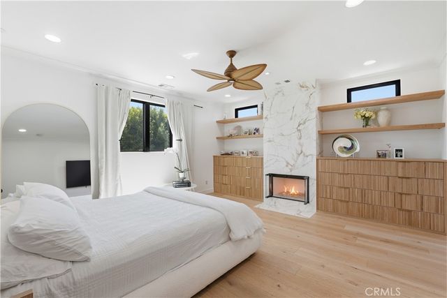 1852 6th, Manhattan Beach, CA 90266