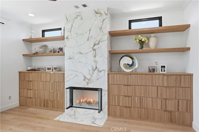 1852 6th, Manhattan Beach, CA 90266