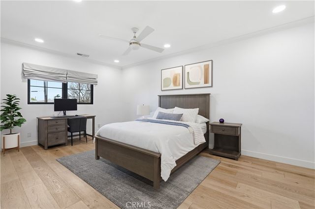 1852 6th, Manhattan Beach, CA 90266