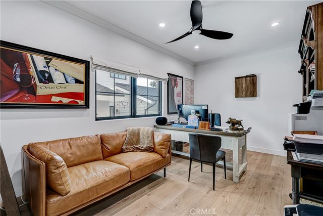 1852 6th, Manhattan Beach, CA 90266